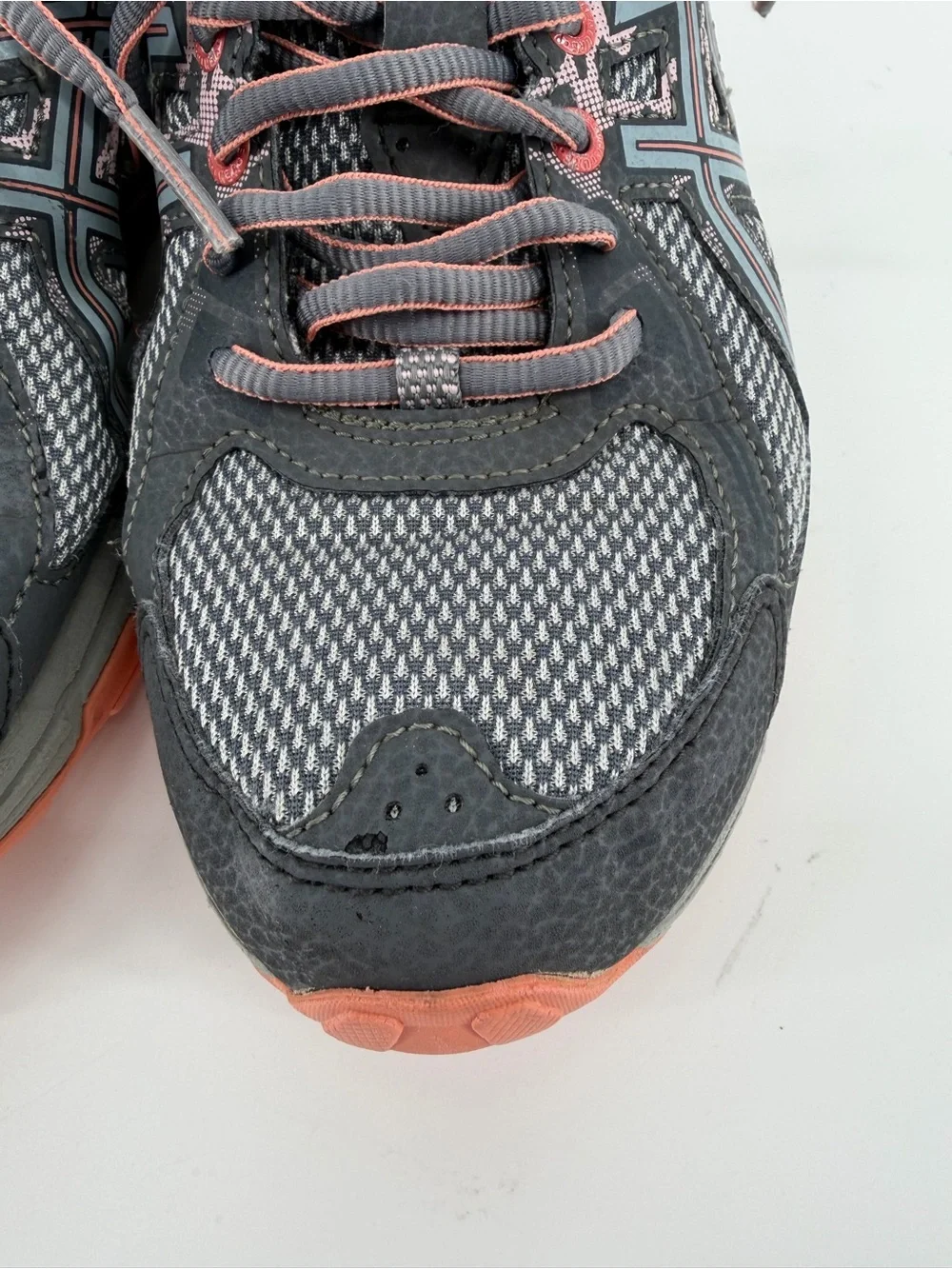 ASICS Women Size 8.5 Gel Venture 6 Gray Pink Trail Running Athletic Sneakers